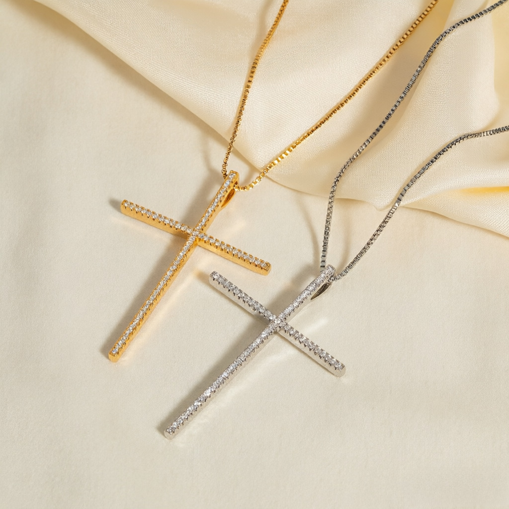 Elegant Cross Pendant Necklace With Zircon For Daily Wear_voghion.com
