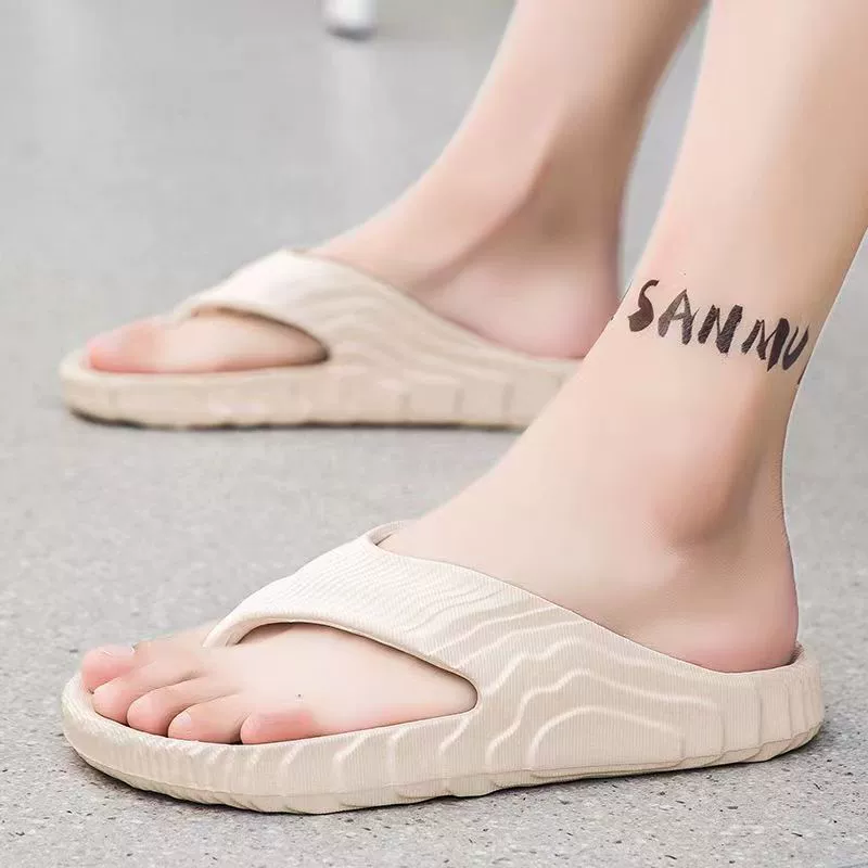 Шлепанцы мужчины носят противоскользящие и износостойкие ножки шлепанцы летом