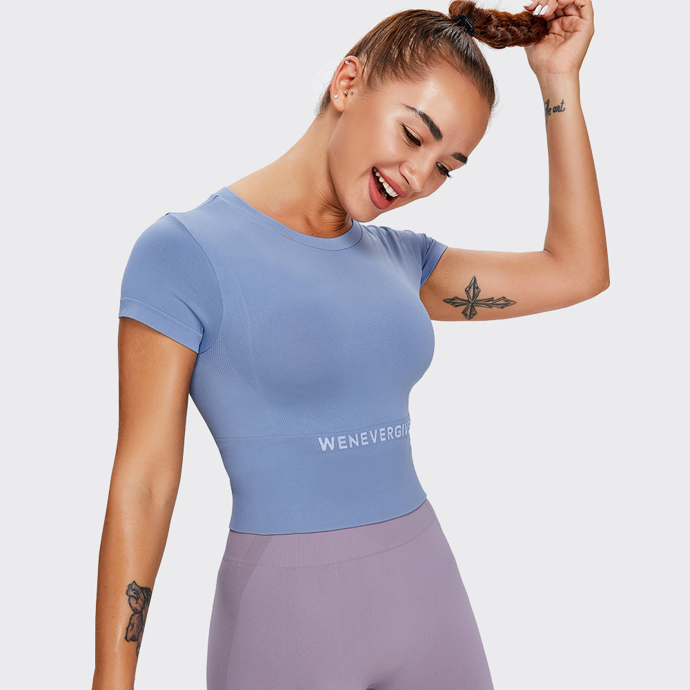 Nuevo europeo y americano neto celebridad inconsútil yoga ropa de manga corta fitness desgaste apretado deportes camiseta femenina corriendo chaqueta deportiva