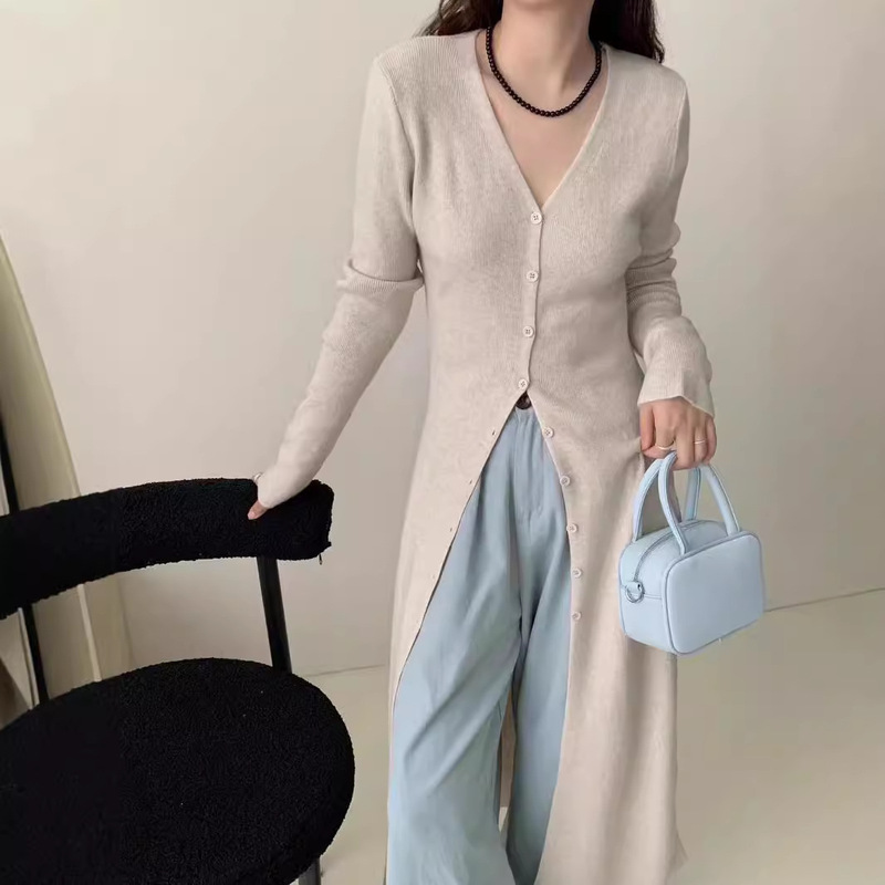 V-neck knitted cardigan long coat women's 2024 autumn new slim slim elegant hip dress tide