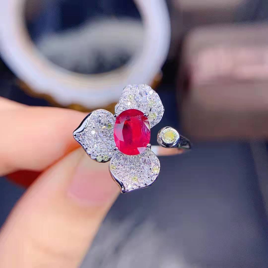 fashion copper three-leaf flower yellow diamond color treasure opening ring