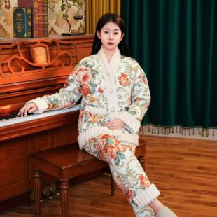 �Ϻ����A��˯��Ů�ﶬ��Ӻ�ӽq��ů�Ҿӷ�V�I���⴩�r�г�