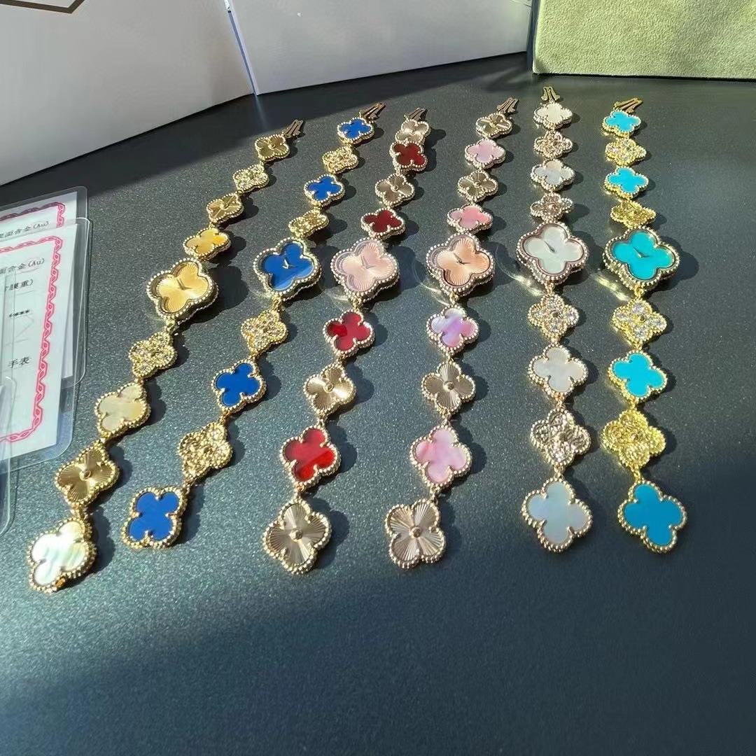 Internet Celebrity Light Luxury Four-Leaf Clover Watch Women's Bracelet Diamond-Encrusted Carnelian Four-Leaf Clover Fortune Bracelet Women's Watch