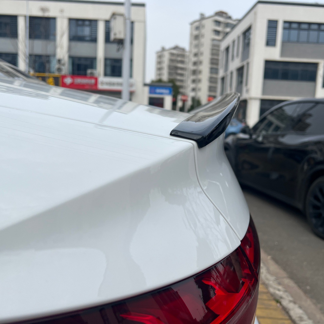 Suitable for Audi 17-25 Models A4Ls4 Modified K-Style Arc Tail Wing B9 Rear Spoiler Fixed Wind Tail Wing in Glossy Black