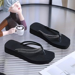 夏季新款水鑽人字拖女坡跟松糕厚底海邊沙灘鞋耐磨時尚夾腳人字拖