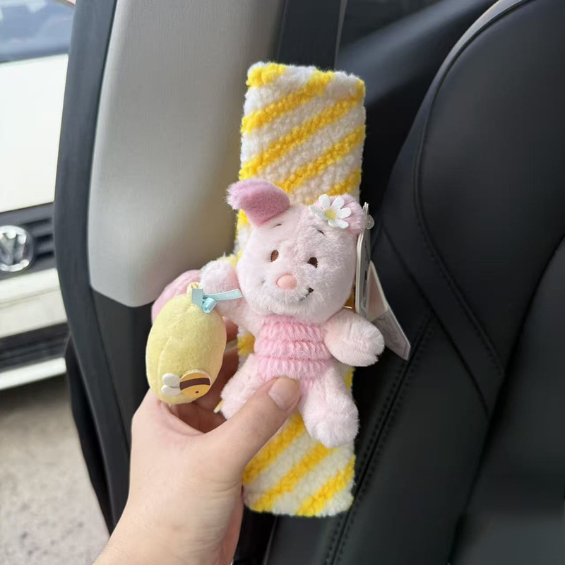 Funda Protectora de Hombro para Cinturón de Auto de Peluche Decorativa con Dibujos Animados