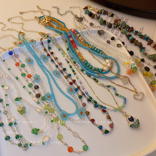 Small fresh and personalized crystal flower pearl stone beaded necklace fashionable and versatile clavicle chain sweet necklace wholesale