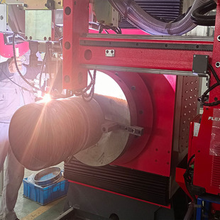 Cantilever Type Prebuilt Automatic Welding Machine Chuck Drive, Chuck Clamping, Trolley Cantilever Welding