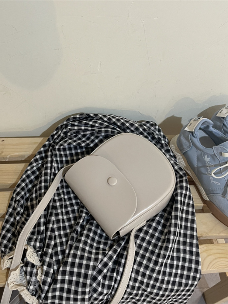 Borsa per cellulare leggera, semplice ed elegante, con tracolla, color caramella, versione coreana versatile_voghion.com