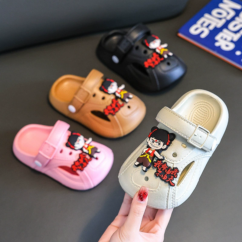 Нежа EVA Детские тапочки Летний мультфильм Мягкая подошва нескользящая пещерная обувь на открытом воздухе