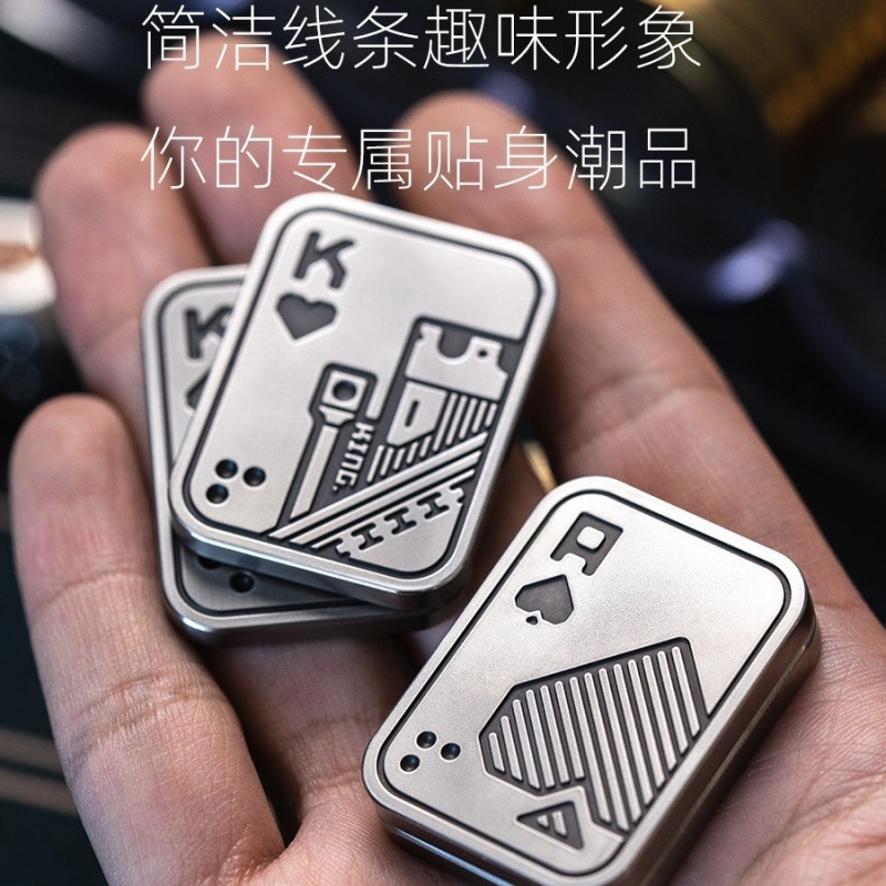 AK パチコインプッシュカード edc 減圧おもちゃフィンガージャイロサウンドウェーブ学生減圧ハンドピースブラックテクノロジーメタル|undefined