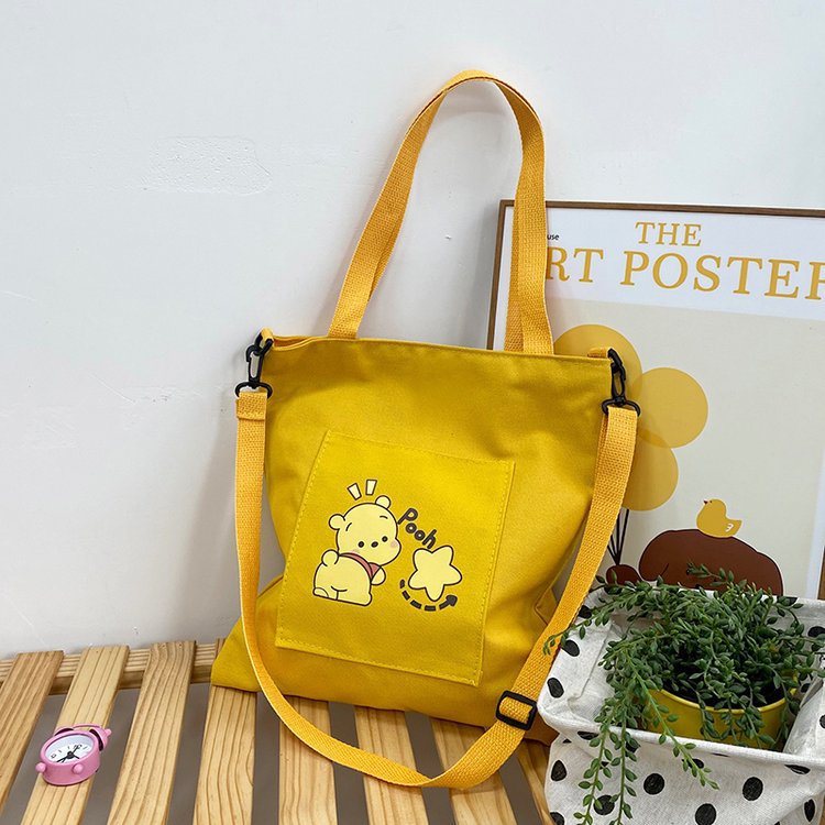 New high-appeartion-level hand-held tote bags are selling well, large-capacity single-shoulder crossbody bags, and wholesale canvas bags for junior and senior high school students undefined