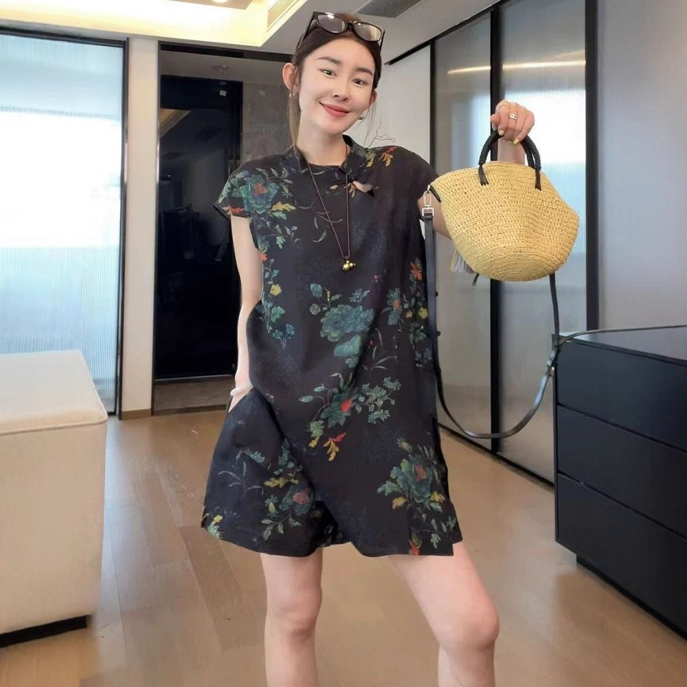 Fashionable retro summer thin set