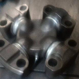Professional production and sales of various types of non-standard cross shaft