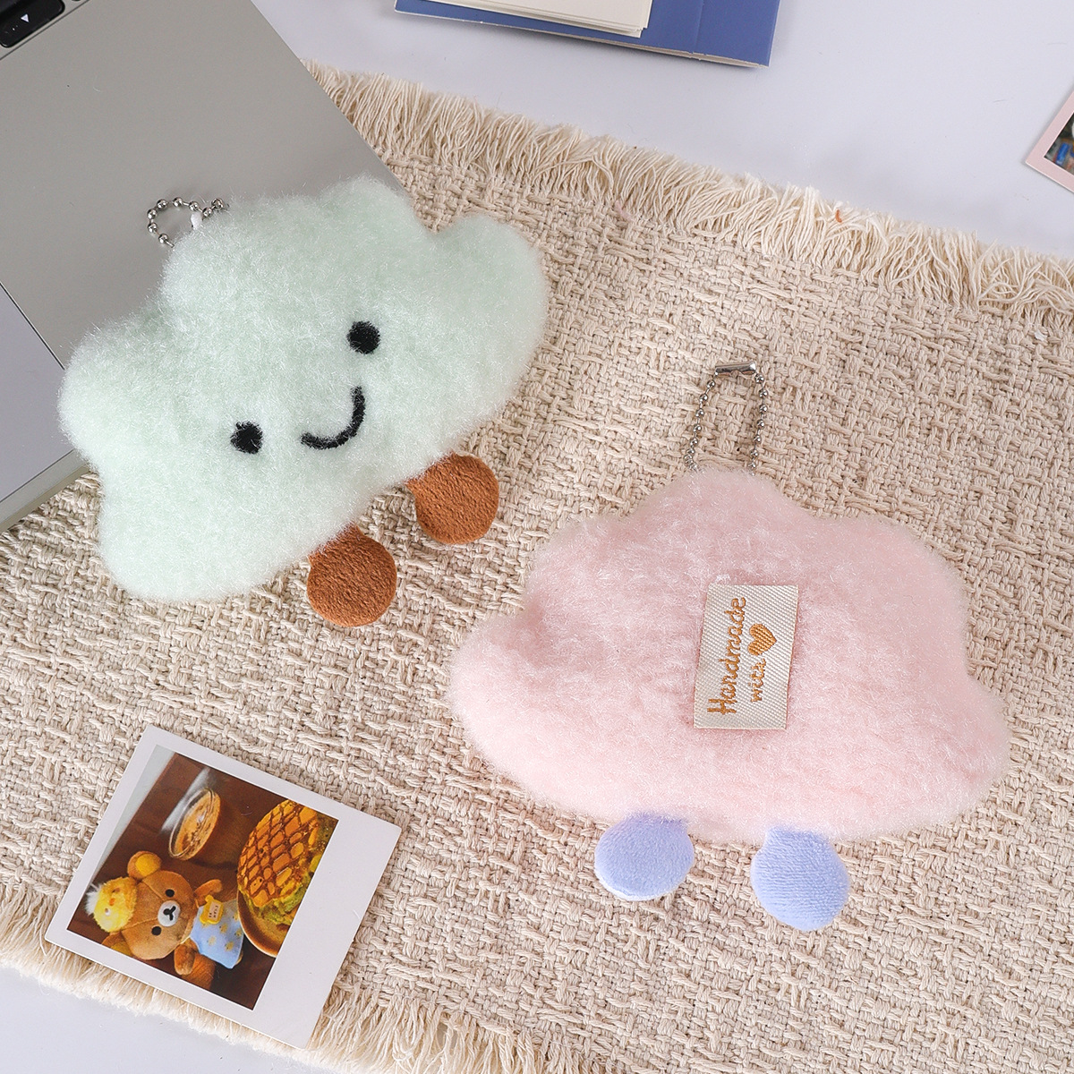 Nuevo lindo dibujo animado decoración de nubes colgante corazón de niña muñeca broche dulce llavero bolso colgante