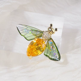 胸针;项链;耳环