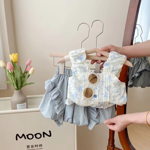 Girls summer suit Korean style small children fashionable floral suspender top baby girl summer dress bud pants two-piece set