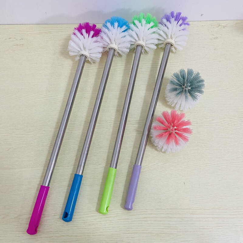 長い柄の便器は多機能のトイレをブラシします。|undefined