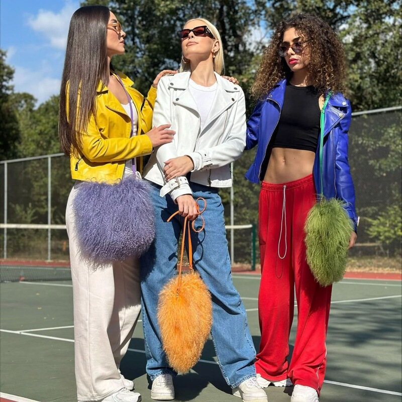 2025 New Cross-Border European and American Style Single-Shoulder Bag, Faux Sheepskin Fur Bag, Women's Furry Hand Warmer Bag, Y2K Hot Girl Style 2025 New Cross-Border European and American Style Single-Shoulder Bag, Faux Sheepskin Fur Bag, Women's Furry Hand Warmer Bag, Y2K Hot Girl Style