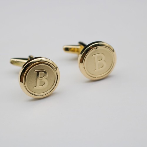 Cross-border French cufflinks and cufflinks 26 English cufflinks metal copper material stainless steel letter cufflinks