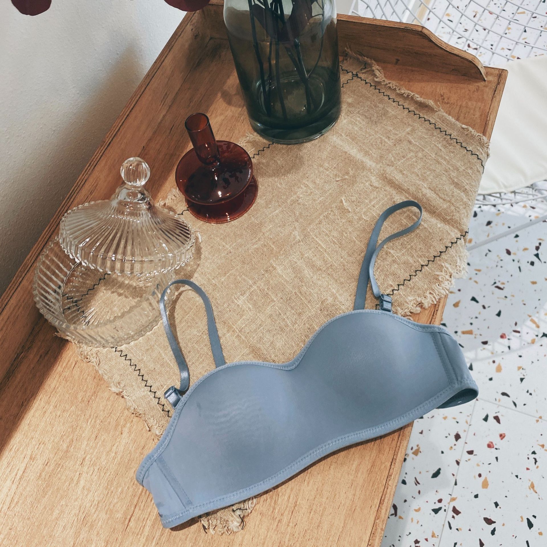 Sujetador de ropa interior de niña brillante sin costuras de una pieza