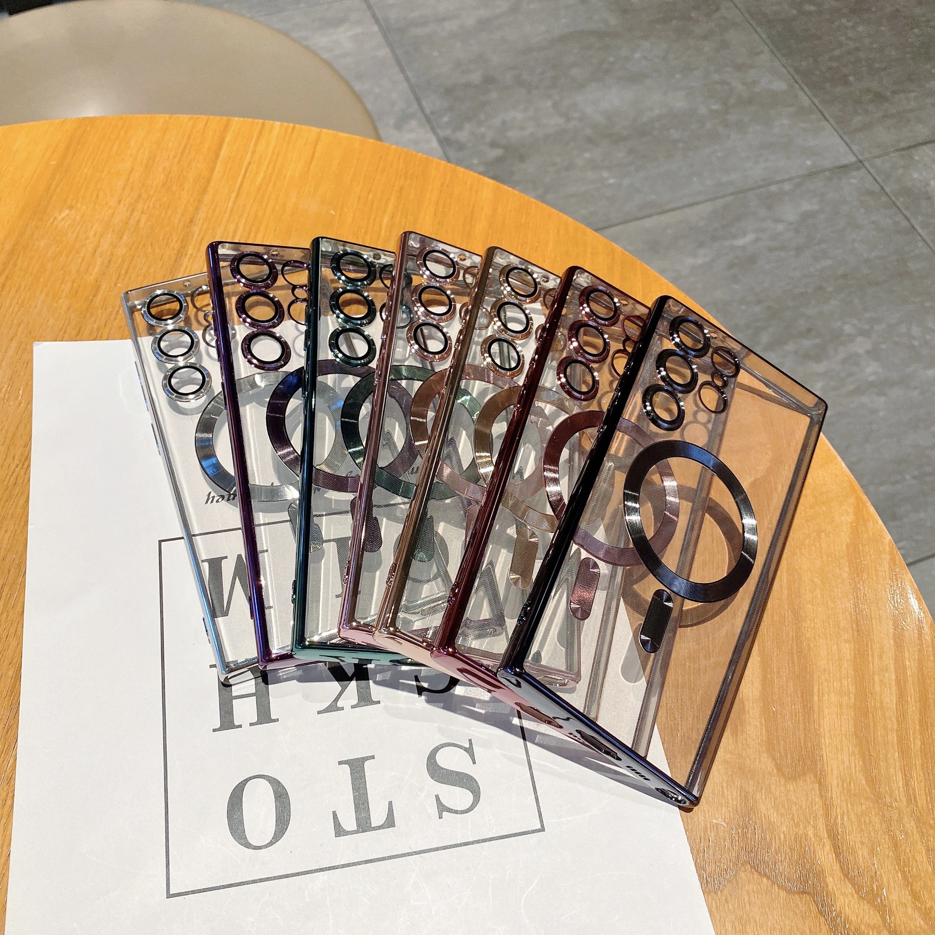 Funda para teléfono móvil transfronterizo Samsung S25EDGE con patrón de CD GalaxyS24Ultra cubierta de revestimiento magnético A56 aplicable A16