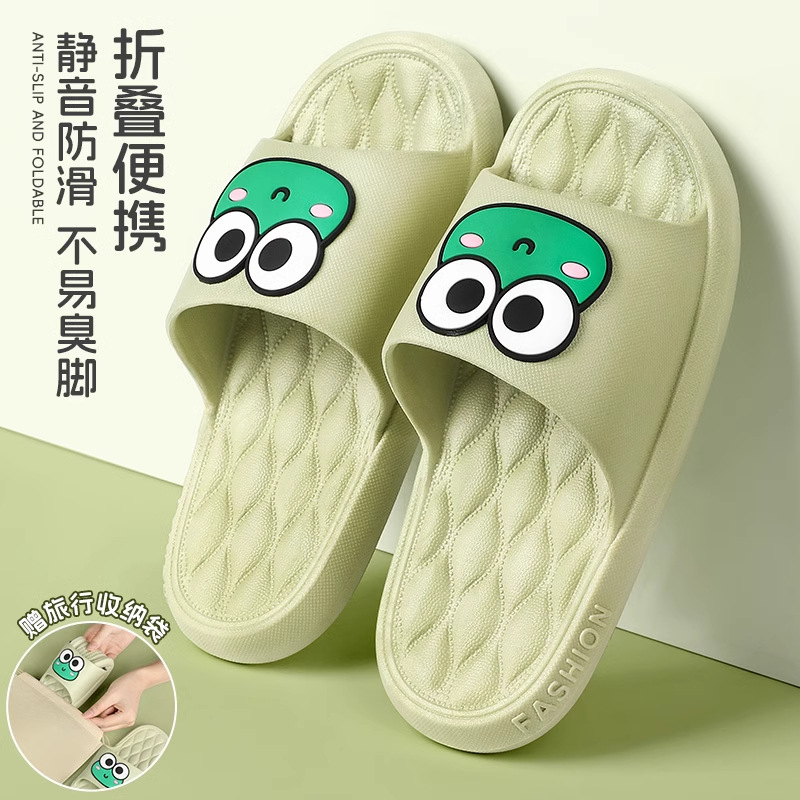 Foldable handheld slippers