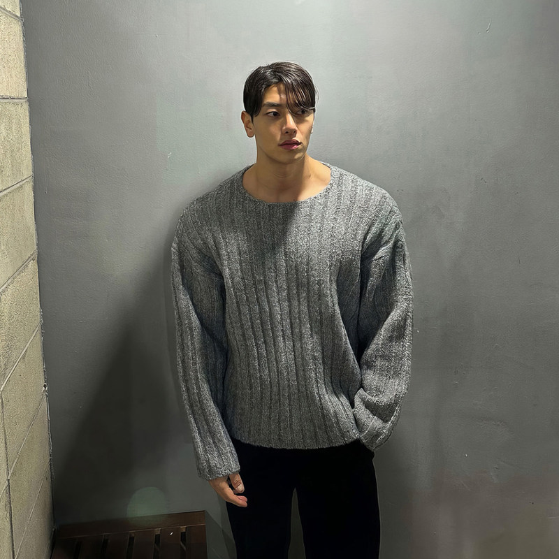 Anti-streak round-neck sweater for men, spring/summer, wide-fit, textured, faux alpaca wool, thickened, warm knit top