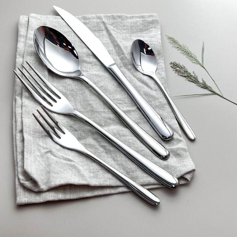 Steak Cutlery, Knife, Fork and Spoon Three-Piece Set, High-End Accessible Luxury Steak Knife, Western Food Knife and Fork, Full Range of Western Food Knife and Fork