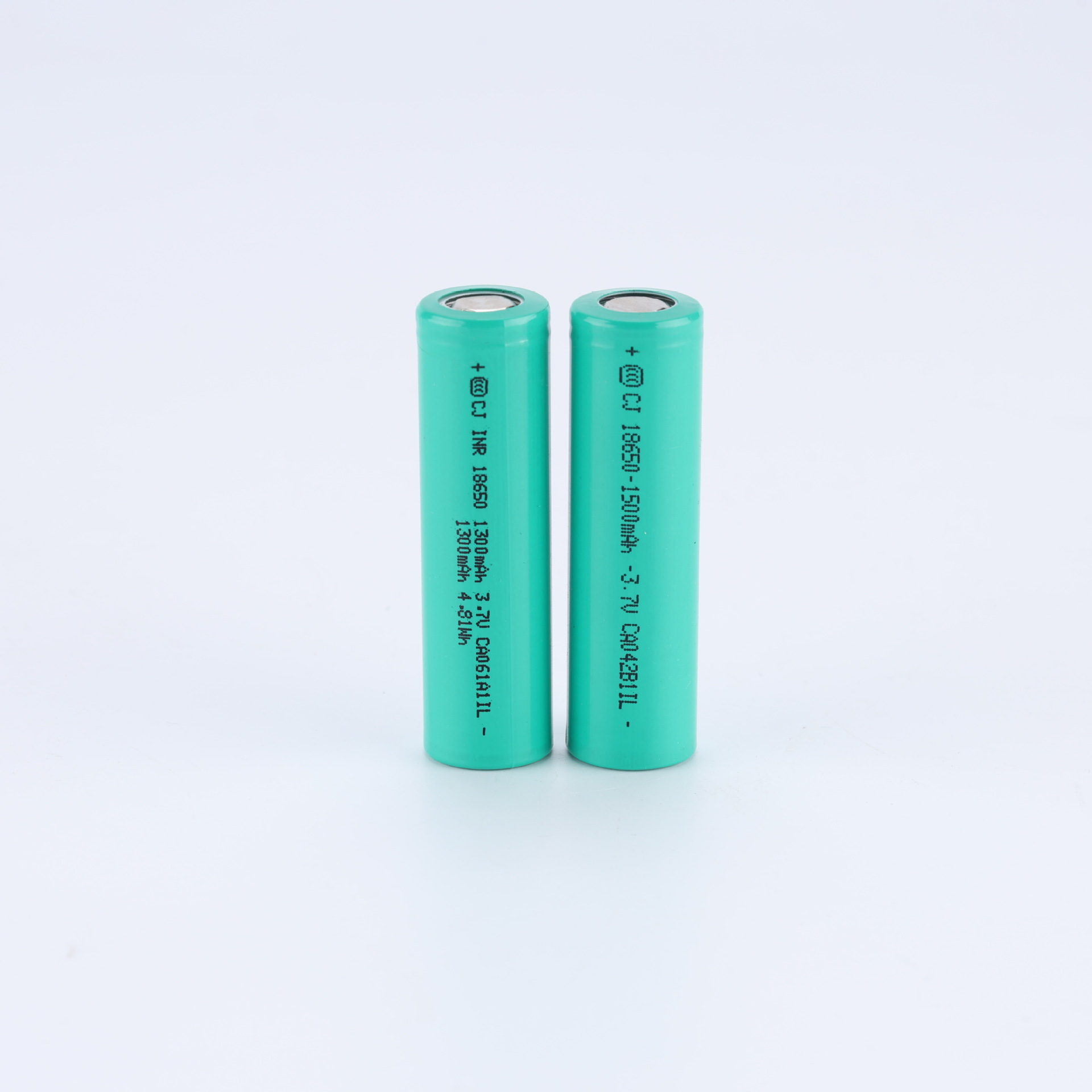 Paquete de baterías de litio multifuncional adecuado para herramientas eléctricas de litio Accesorios de baterías de taladro de linterna molino de ángulo Batería llave eléctrica