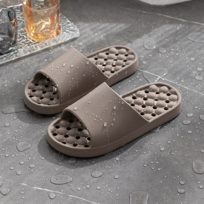 2024 Домашние тапочки Домашний нескользящий массаж Летний EVA Мягкое дно чувство фекалий в ванной комнате утечки прохладные швабы оптом