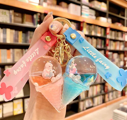 New product oil-filled floating mermaid quicksand ice cream acrylic keychain bag pendant car pendant for women