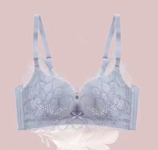 Primavera y verano ropa interior de las mujeres de encaje transpirable agujero Delgado taza inalámbrico Sujetador push up pecho sujetador 690