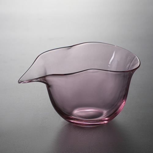 Japanese-style high-borosilicate glass shared teapot, gourd-shaped shared teapot, tea dispenser, glass tea server—elegant, creative, handcrafted tea set