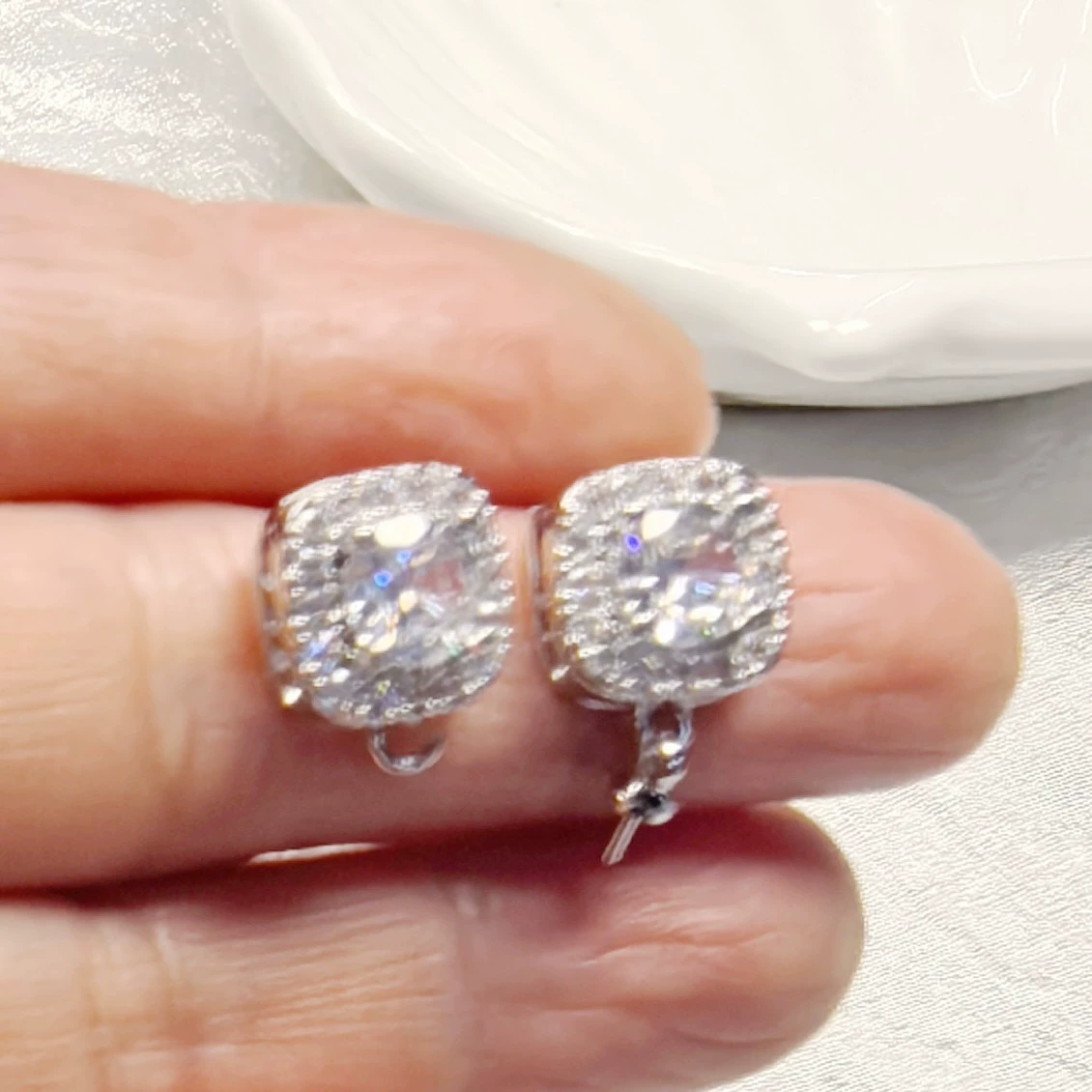 Аксессуары, серебряная игла, цирконий, серьги из жемчуга-жадеита, проба серебра 925, инкрустированный алмазами, простой и элегантный дизайн