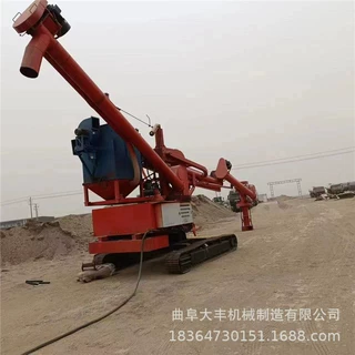 粉煤灰螺旋卸船机  全自动螺旋吸灰机 遥控行走螺旋装卸机