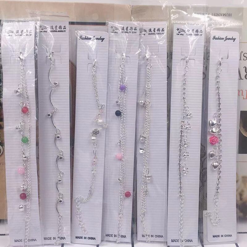Student bracelet Japanese and Korean sweet alloy diamond bracelet female bracelet small gift Yiwu small commodity stall supply