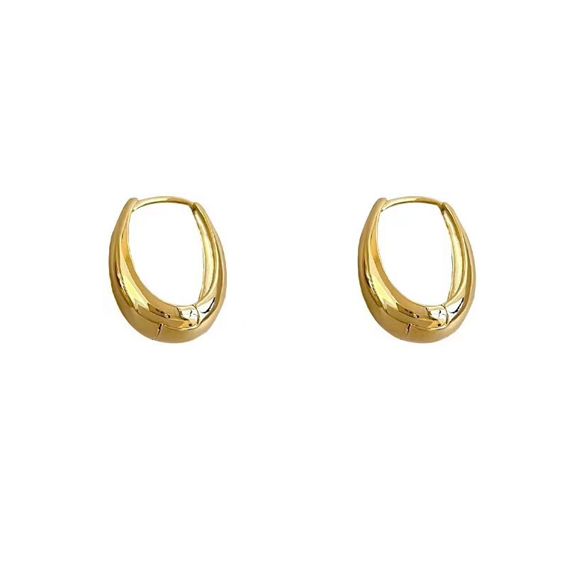 Retro glossy metal fashionable brand earrings, light luxury style, simple and elegant design, internet celebrity