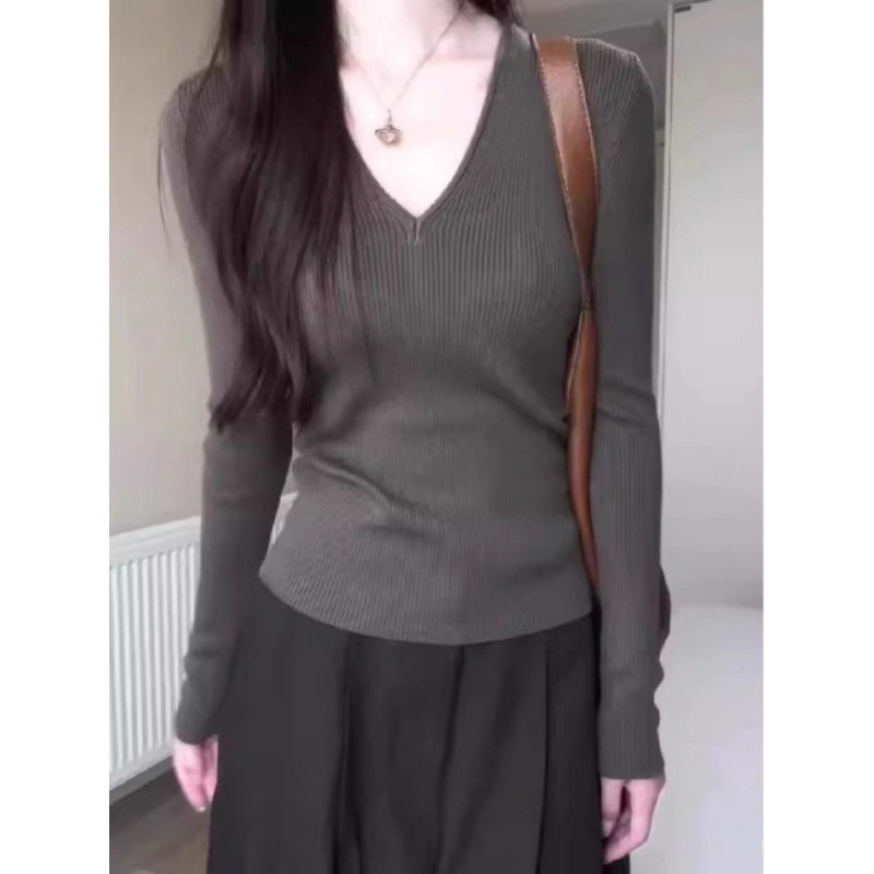 Dark Gray V-Neck Long-Sleeve Knit Sweater for Women, 2025 Autumn/Winter New Style, Waist-Cinching Slim-Fit Base Layer Top