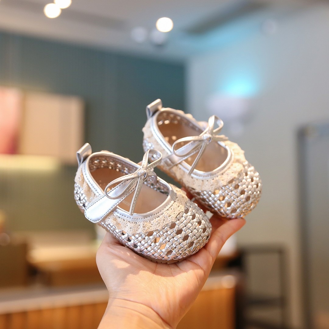 Gewebte Mädchensandalen – Weiche Sohle, ideal für die ersten Schritte, atmungsaktive und flexible Babyschuhe für den Sommer, Beige-Silber_voghion.com