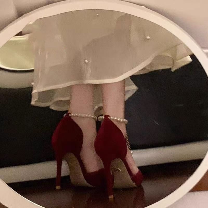 Pointed Toe Gift Shoes 2024 New Fairy Style Red French High Heels Elegant Pearl Adult Xiuhe Stiletto Heel Wedding Shoes