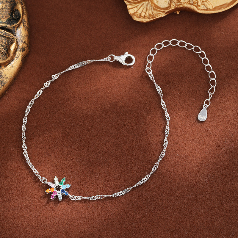 Pulsera de circón de color de plata de ley 925 para mujer, diseño de nicho de lujo ligero de verano, estrella, sentido avanzado, accesorios de mano de ins para novia
