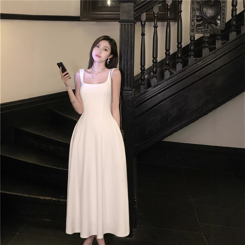 Black and White U-Neck Spaghetti Strap Dress for Women, 2026 New French Style Niche High-End A-Line Flared Gown