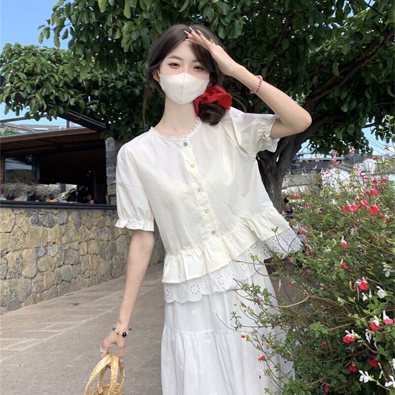 Two-Piece Suit, Sweet College Style Lace Splicing Round Neck Puff Sleeve Shirt Paired with High-Waisted Elastic Half-Length Skirt