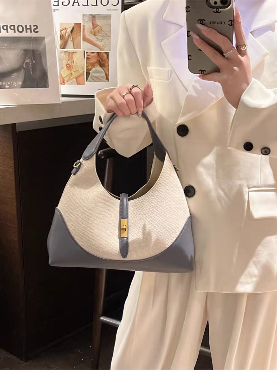 701g Weight Synthetic Leather Lining Material Zipper, Lock clasp Closure Type Single Shoulder Strap Strap Type Shoulder Bag Bags Type Casual, Daily, Shopping Occasion Pu Leather Material Splicing, Solid Color Pattern All Seasons Season Women's Gender Classic Style Style Dumpling Shape Shape Women's Pu Leather Splicing Solid Color Classic Style Dumpling Shape Zipper Lock Clasp Shoulder Bag 15