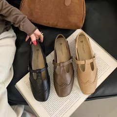 晚晚风小众黑色平底玛丽珍鞋女2025新款气质配裙子晚晚通勤小皮鞋