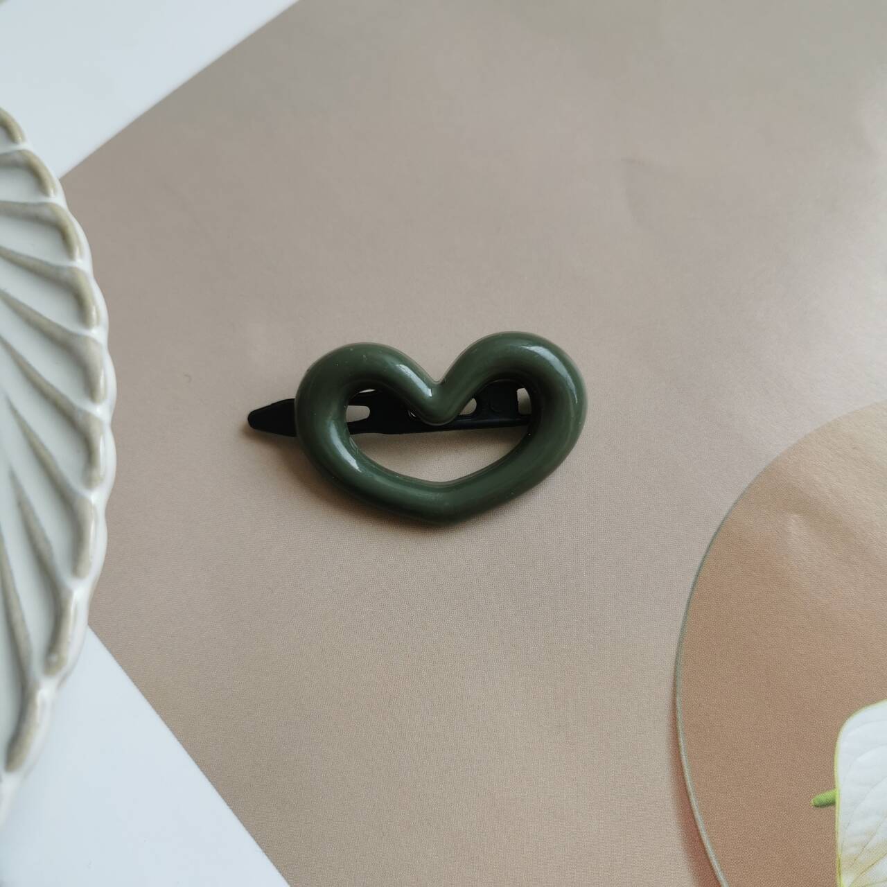 法式超仙个性爱心发夹新款女侧边碎发儿童无痕边夹百搭前额刘海夹