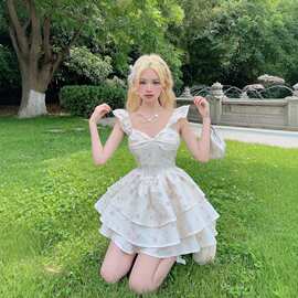 绝美甜辣妹飞飞袖吊带连衣裙仙女夏季海边度假风小个子显瘦蓬蓬裙