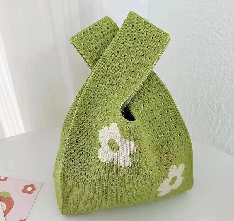 속이 빈 꽃 녹색