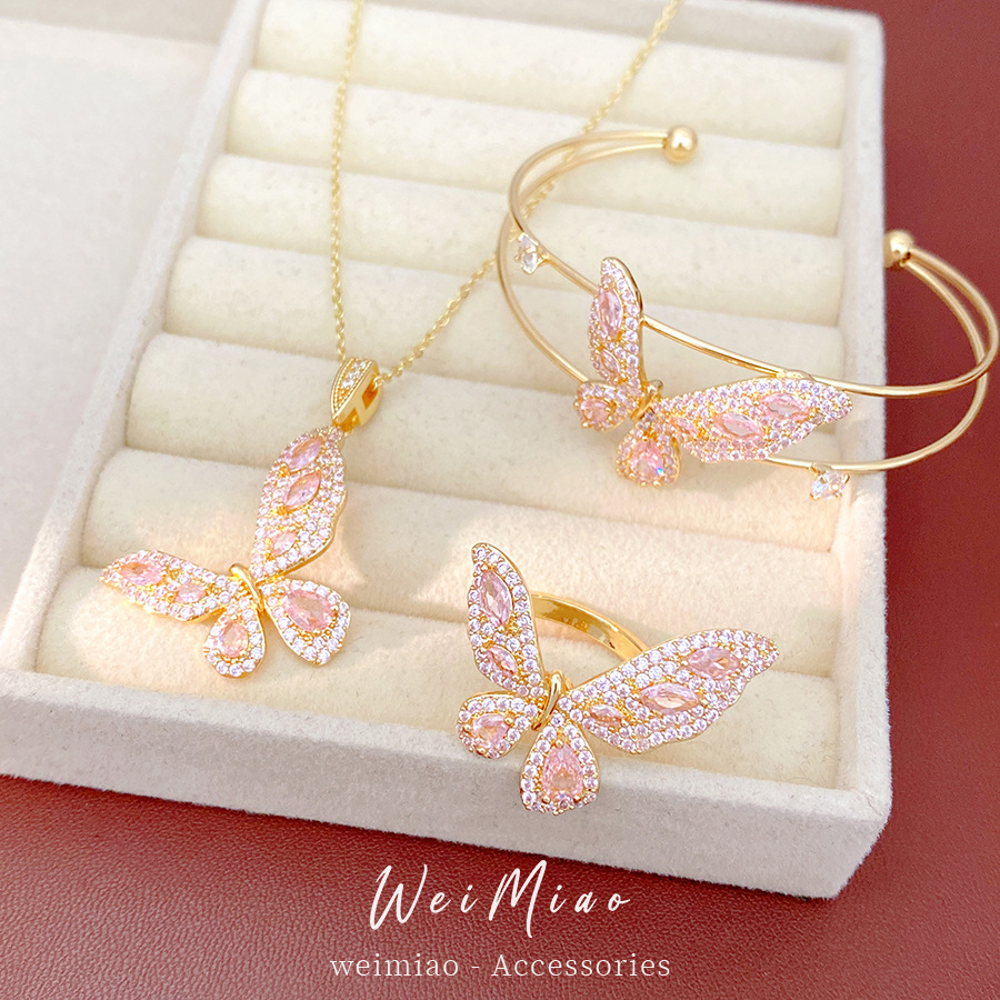 Pink Zircon Butterfly Bracelet Anillo Collar Chain Clave Personalidad Jewelry Set